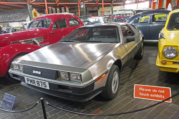 05-1b 07-06-25-1032 1982 DeLorian.JPG